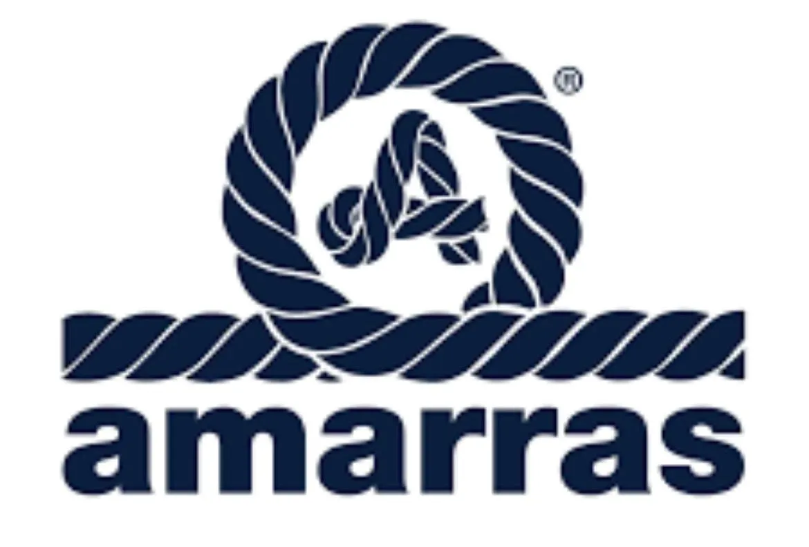 Logotipo de Amarras, con una cuerda azul oscuro que rodea una 