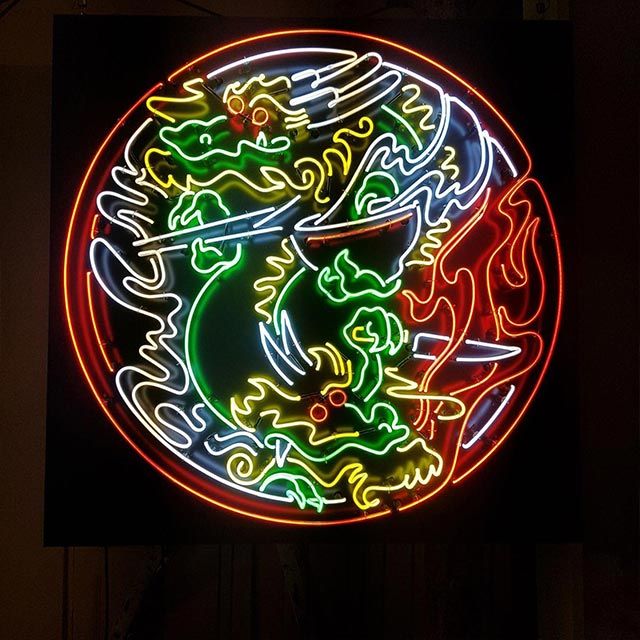 Chinoiserie en néon