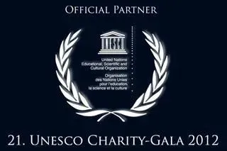 Ein Plakat für die UNESCO-Benefizgala 2012