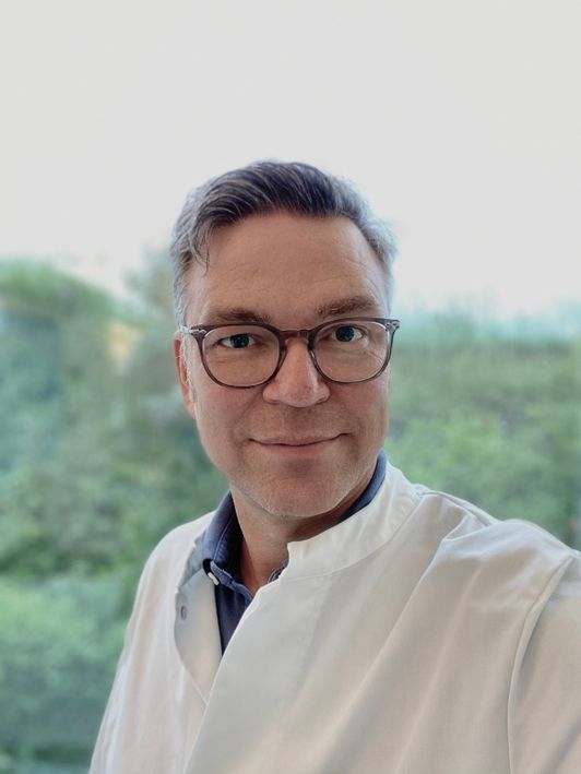 Dr. med. Robert van der Kruijssen - Praxis Oberwil - Oberwil b. Zug
