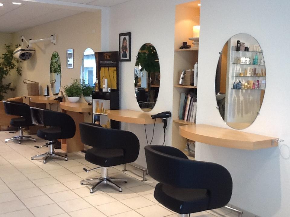 Photos - Style et Beauté Coiffure : coiffeurs à Beaufort-en-Anjou (49)