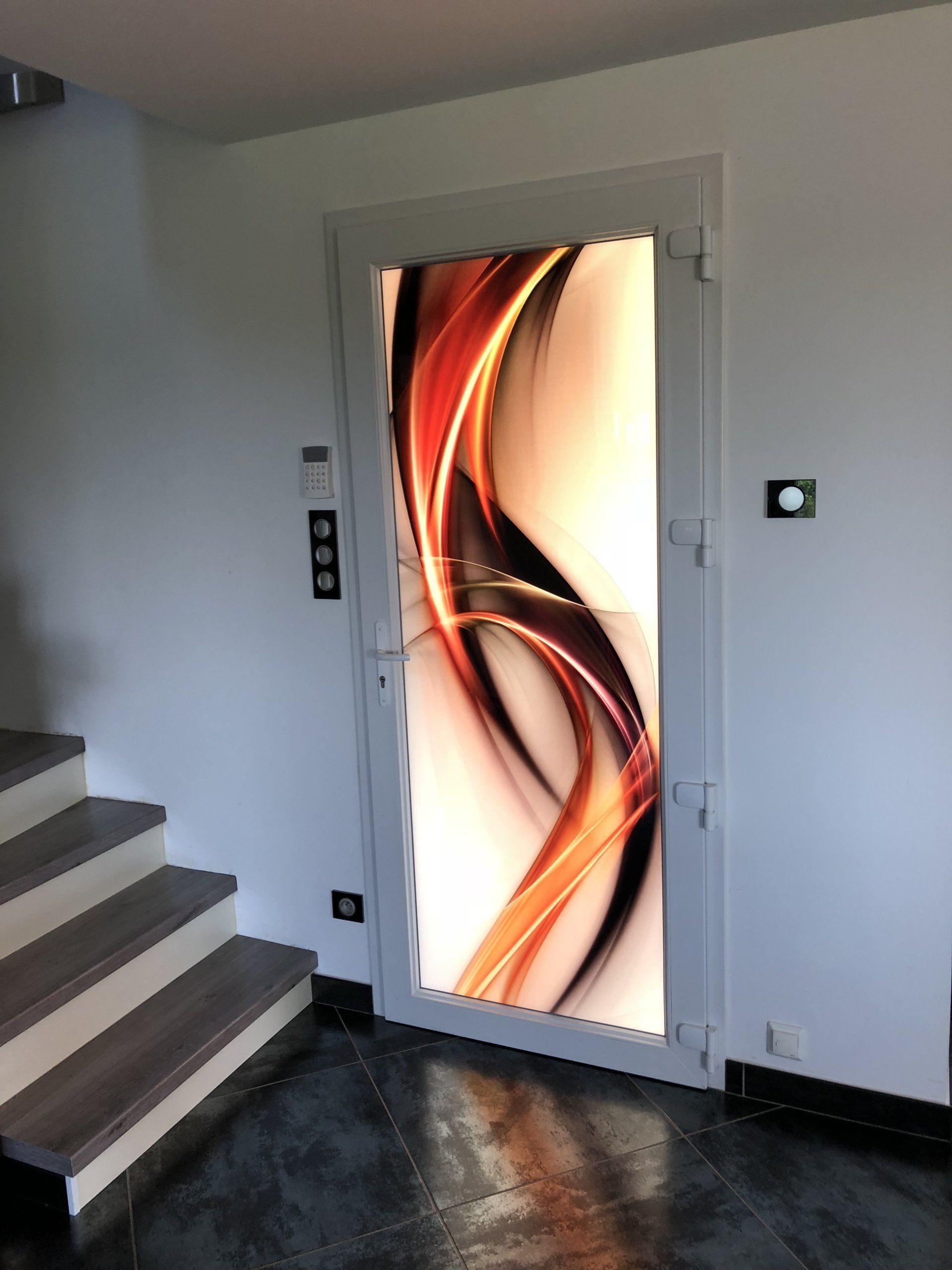 Porte d'entrée avec vitre design