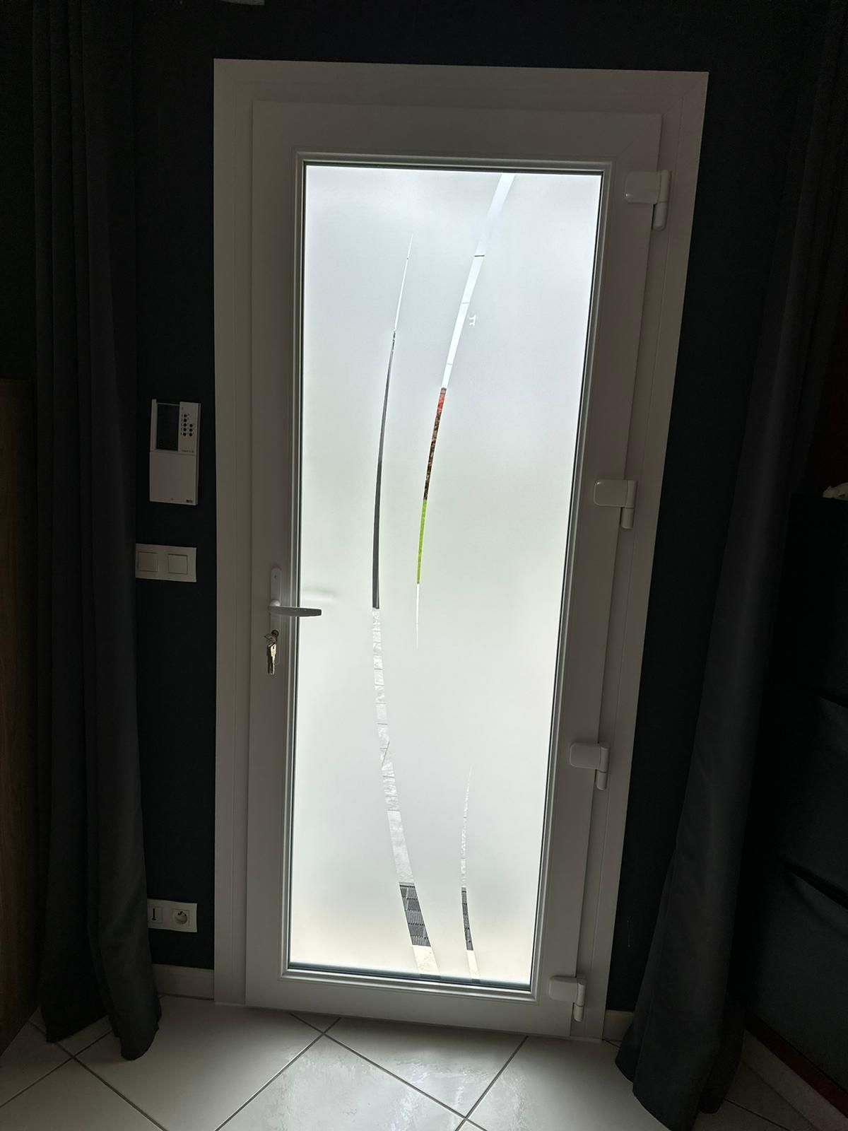 Porte vitrée vue de l'intérieur