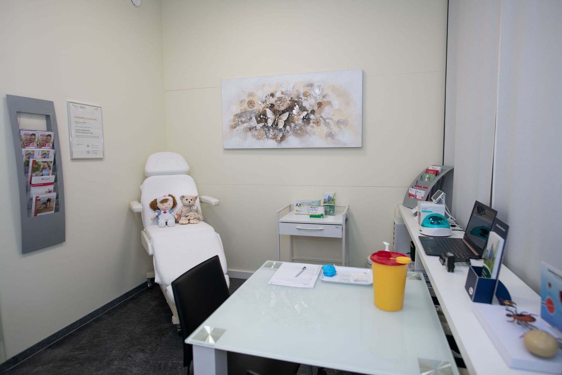 Gotthard Apotheke Drogerie Parfümerie