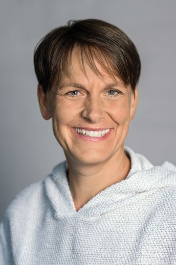 Nicole Grabherr - Gotthard Apotheke Drogerie Parfümerie - Baar