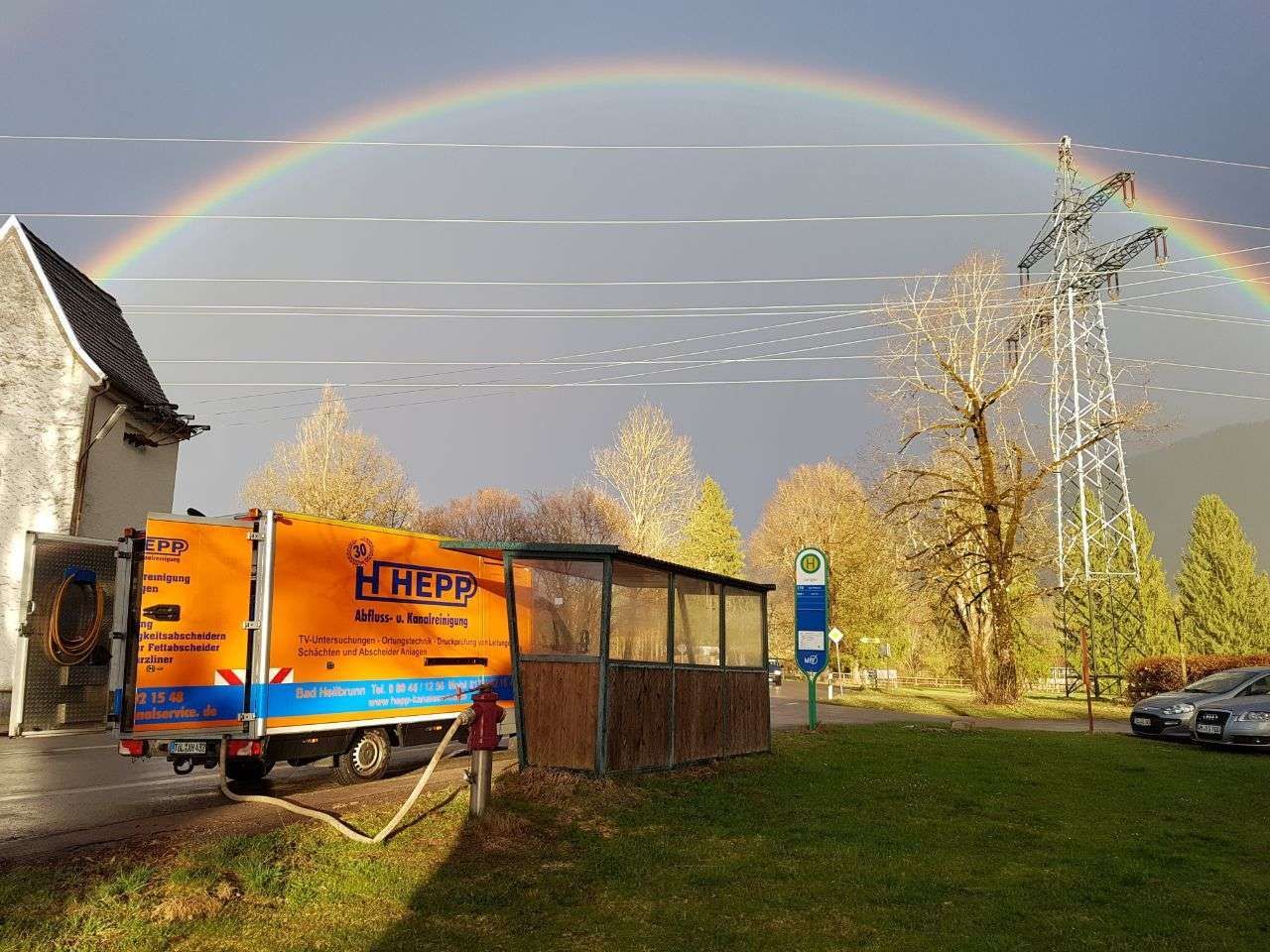 Grubenentleerung - Hepp Fahrzeug mit Schlauch an einem Hydranten