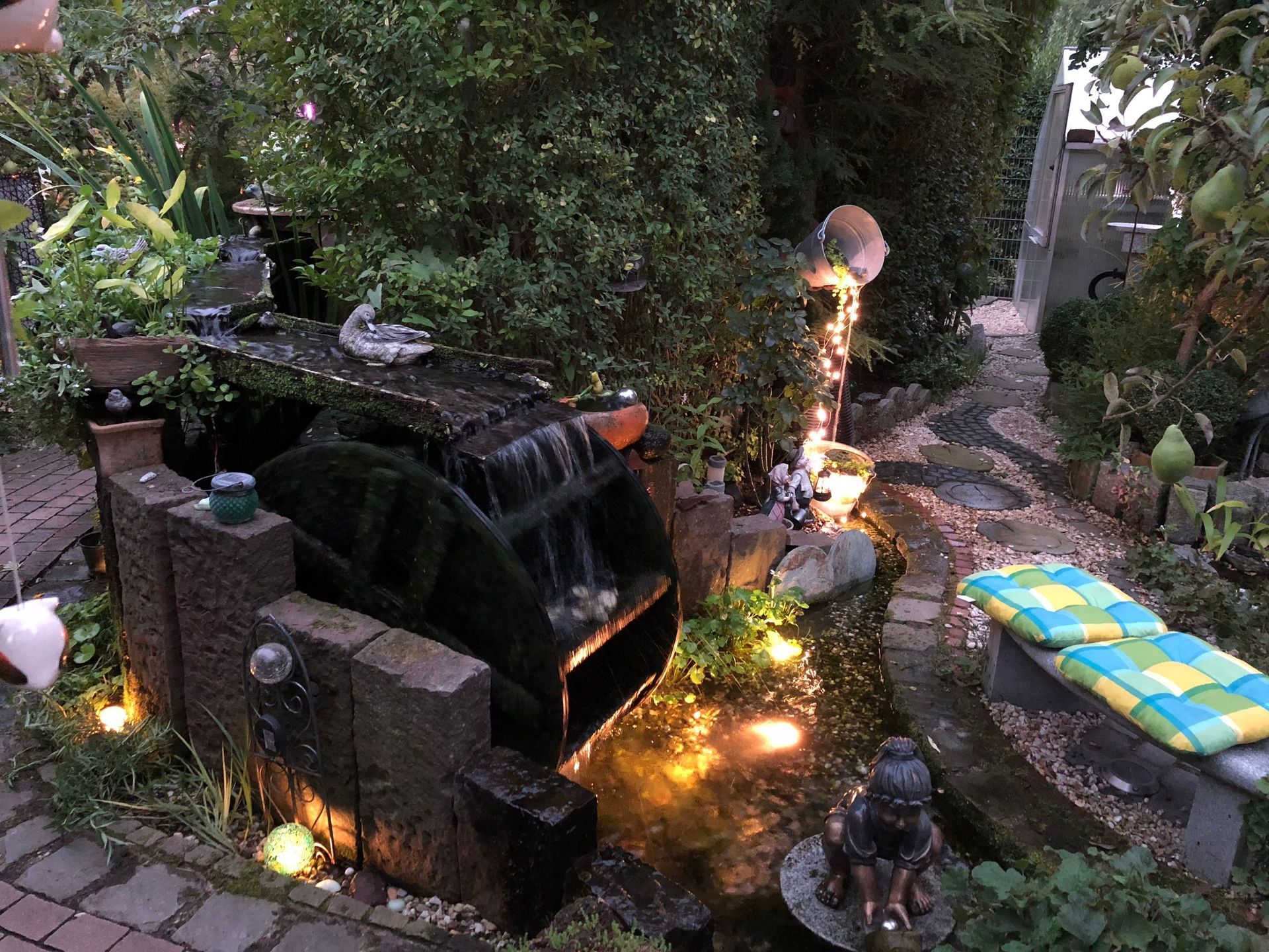 Dekoelemente im Garten