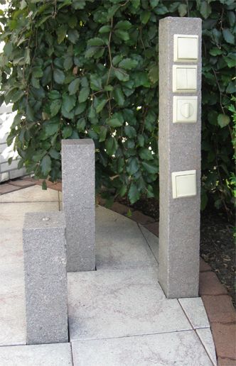 Dekorative Steinpoller