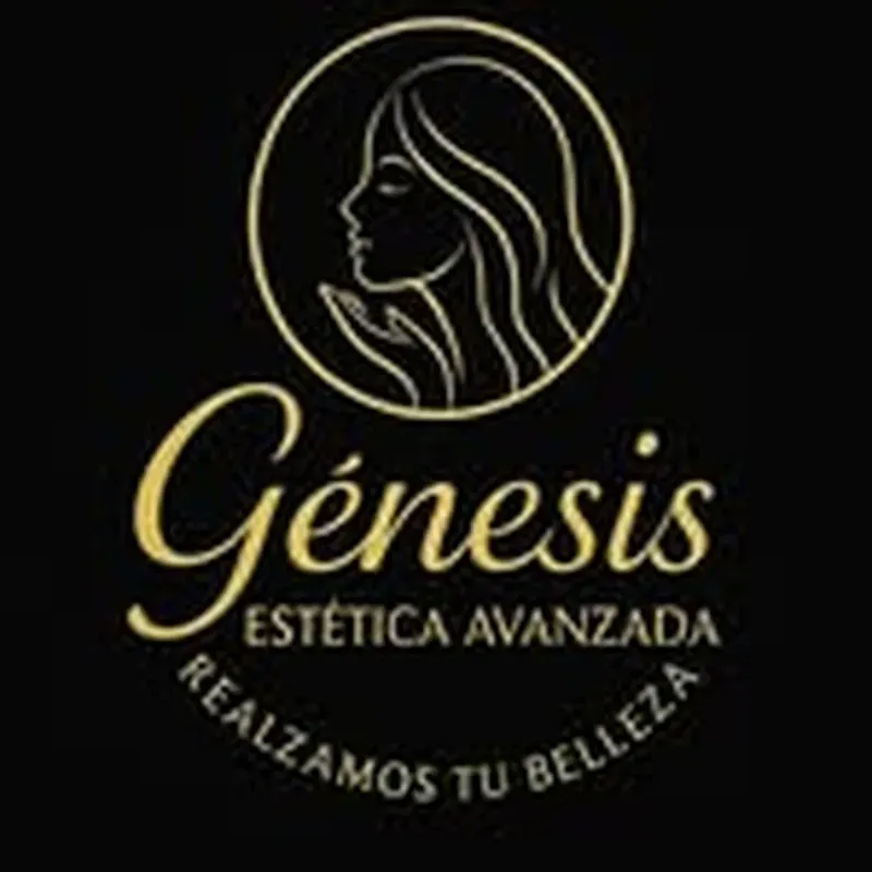 Logotipo para Génesis Estética Avanzada que presenta el perfil de una mujer en un círculo dorado y texto dorado sobre fondo negro.