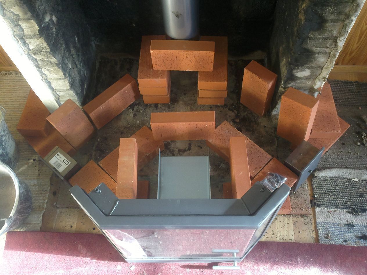 Muuraus ja Laatoitus, nuohous, nuohooja