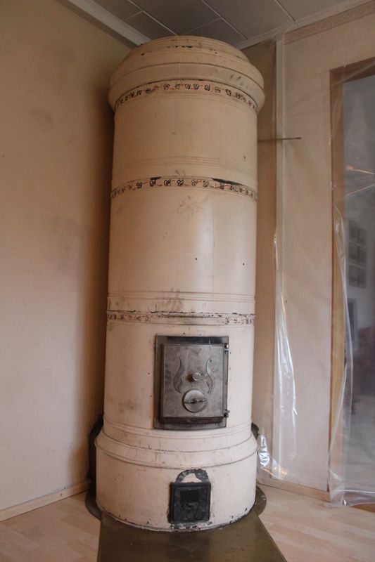 Muuraus ja Laatoitus, nuohous, nuohooja