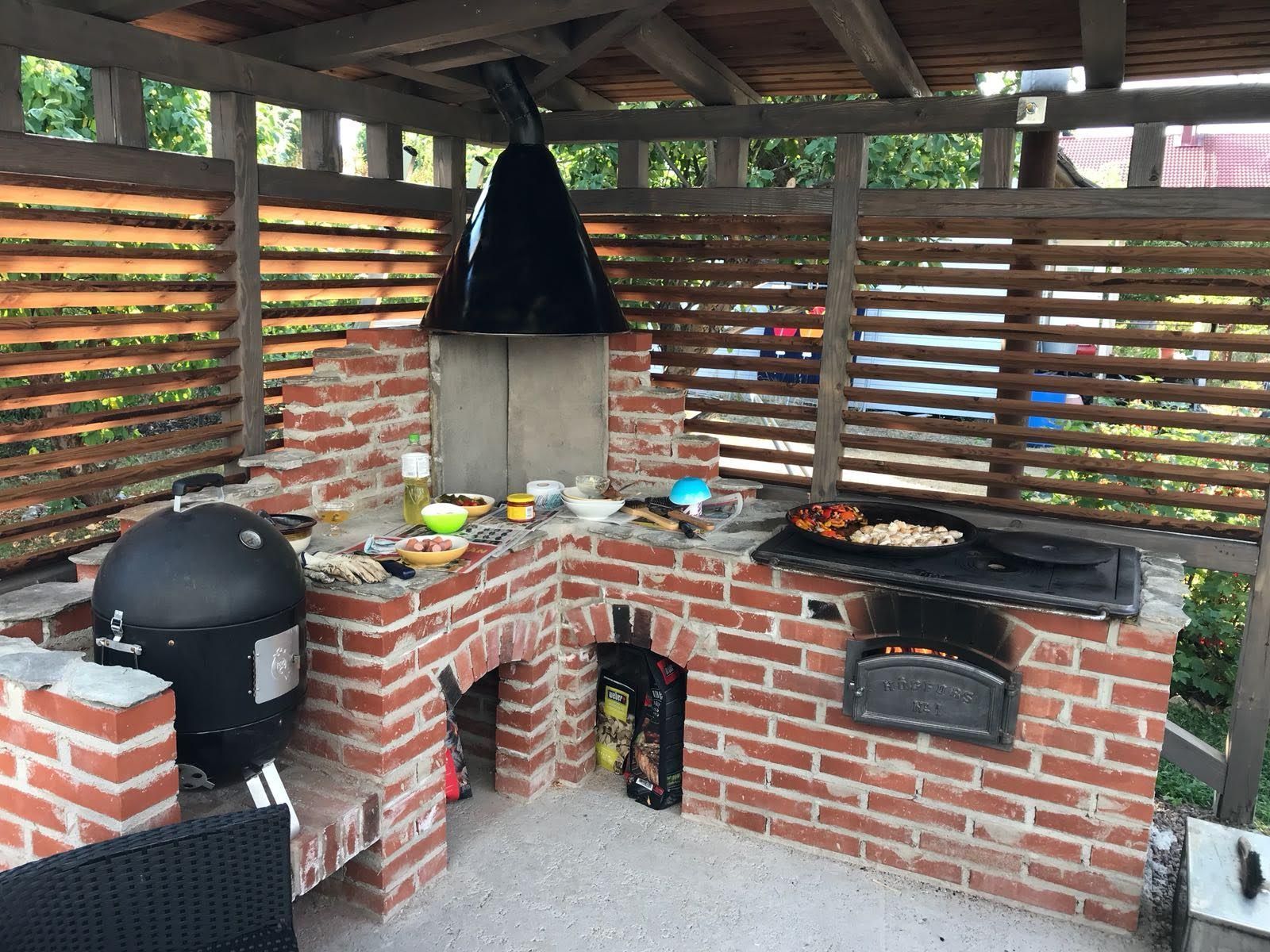 Muuraus ja Laatoitus, nuohous, nuohooja