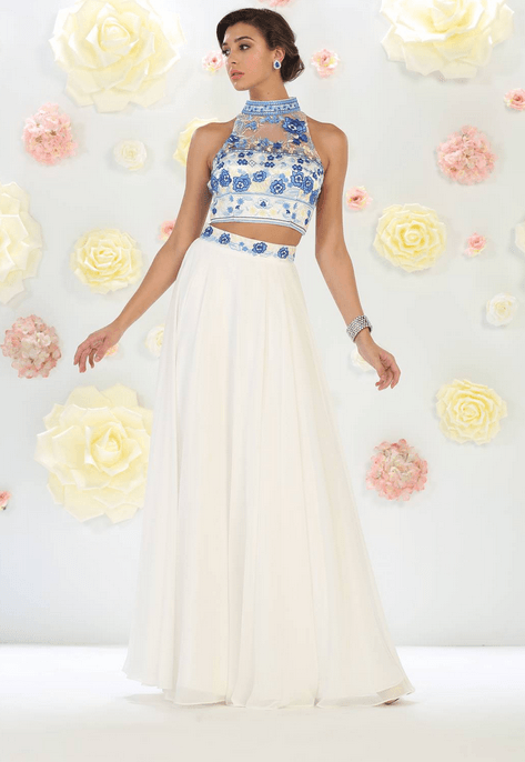 Robe blanche et bleu deux pièces à fleurs