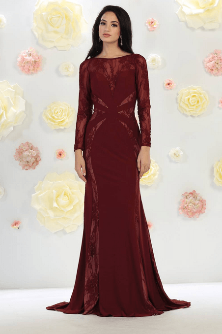 Robe sophistiquée rouge bordeaux
