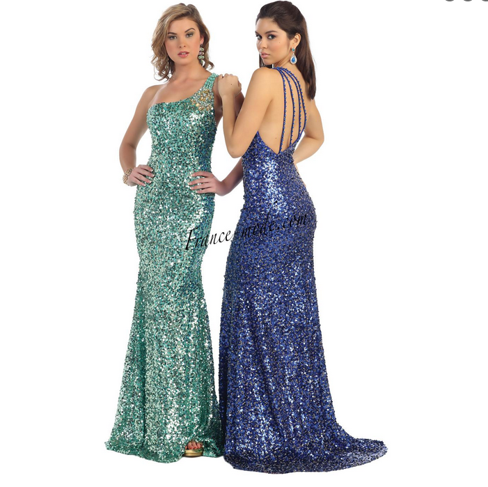 Robe bleue et robe verte à paillettes