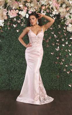 Nos robes à manches courtes