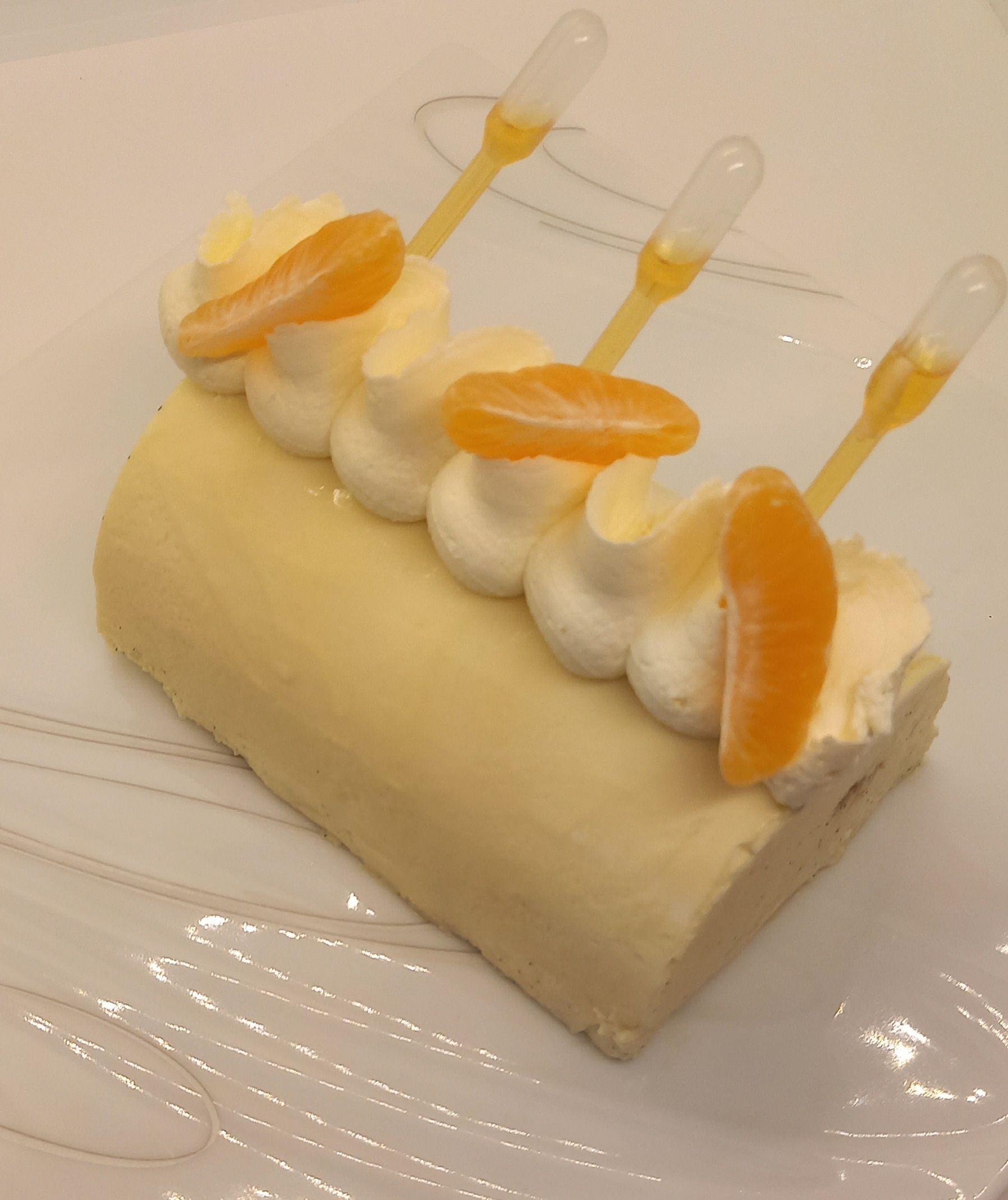 bûche clémentine 3 pers