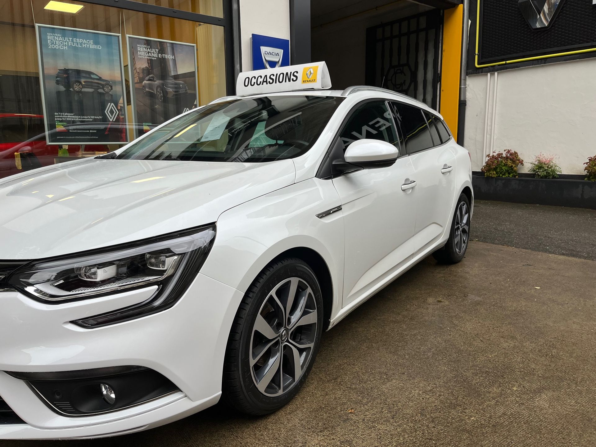 Avant gauche Megane Estate
