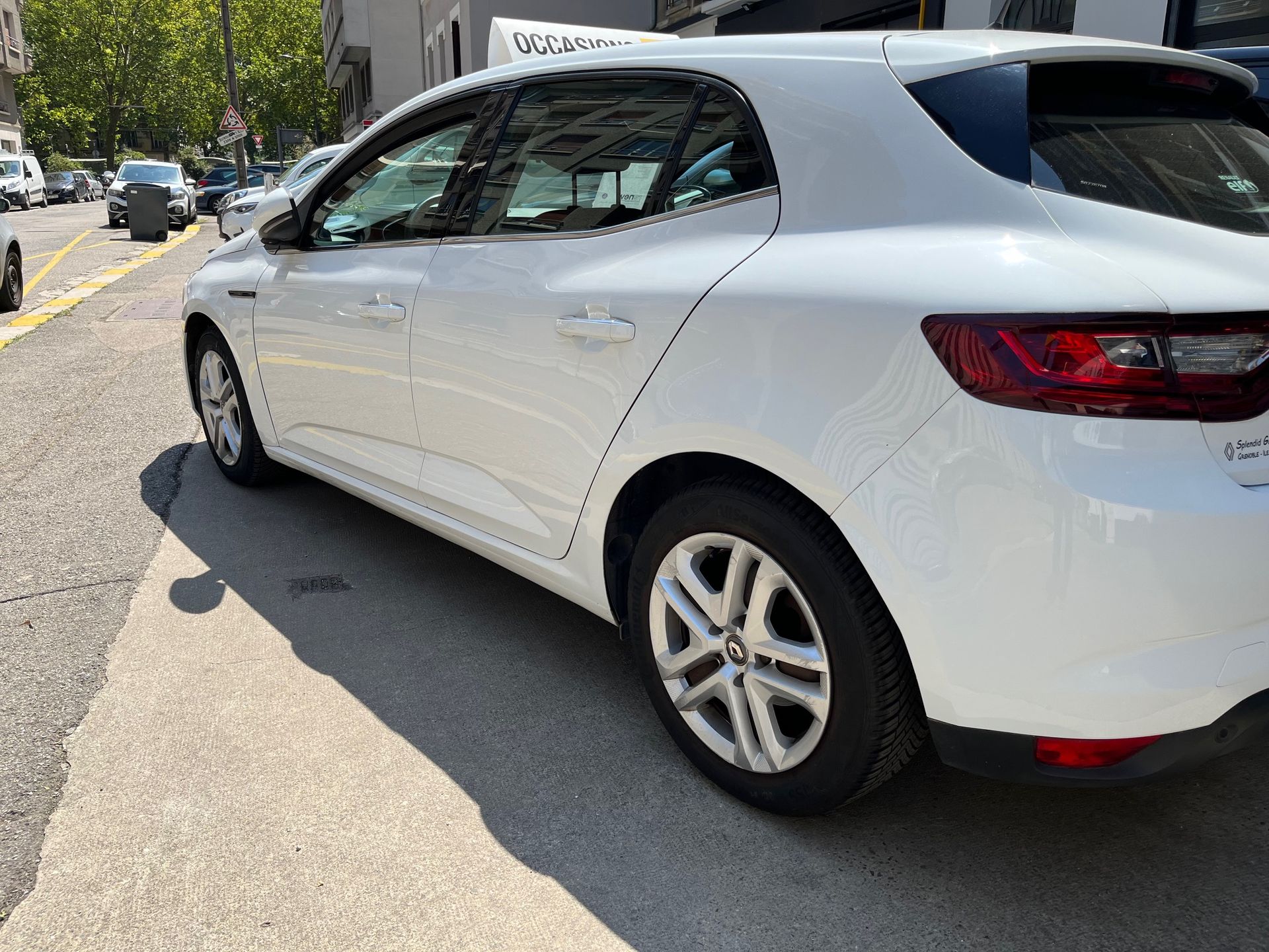 Arrière gauche Megane Berline