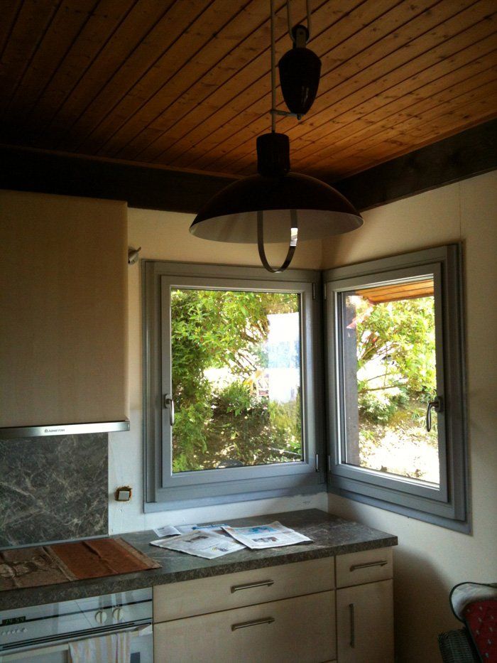 Fenêtre aluminium d'angle