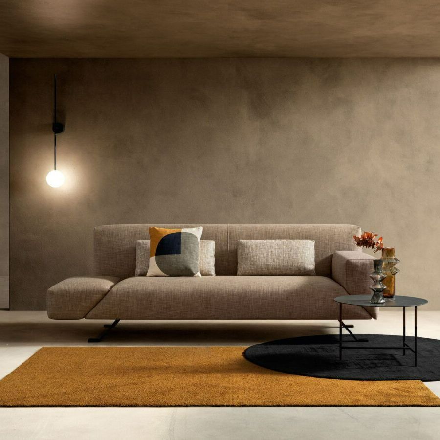 Canapé design avec tapis