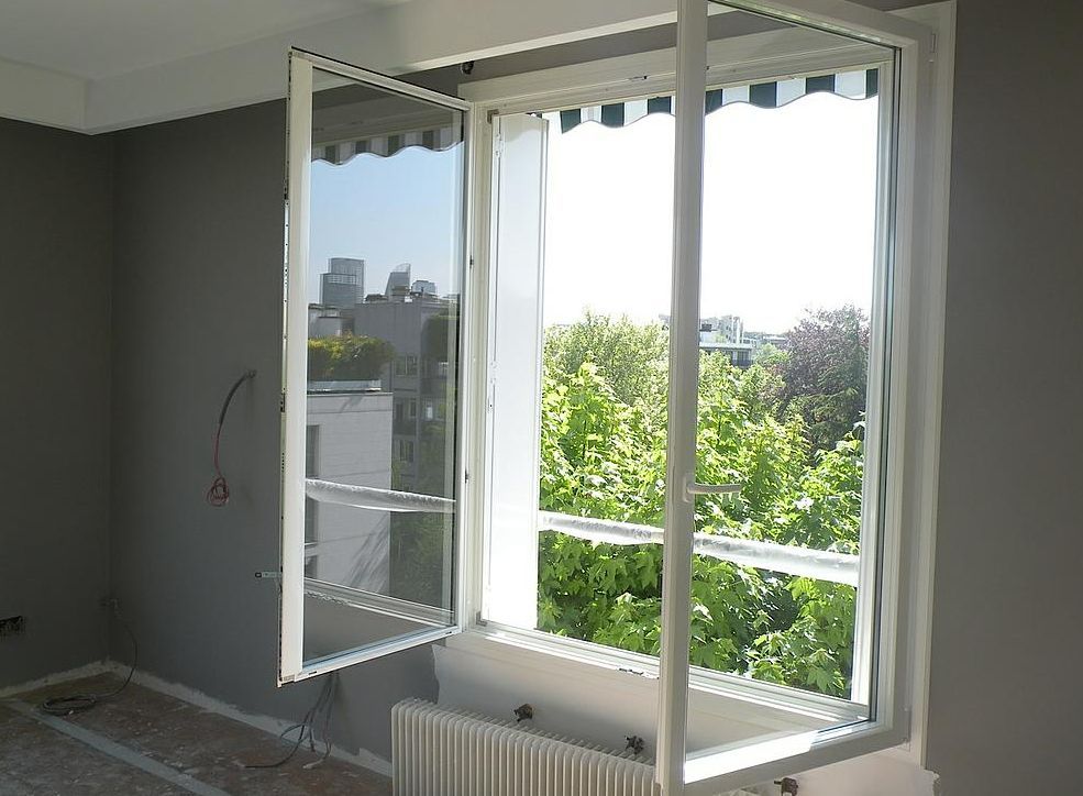 Fenêtre ouverte vue intérieure