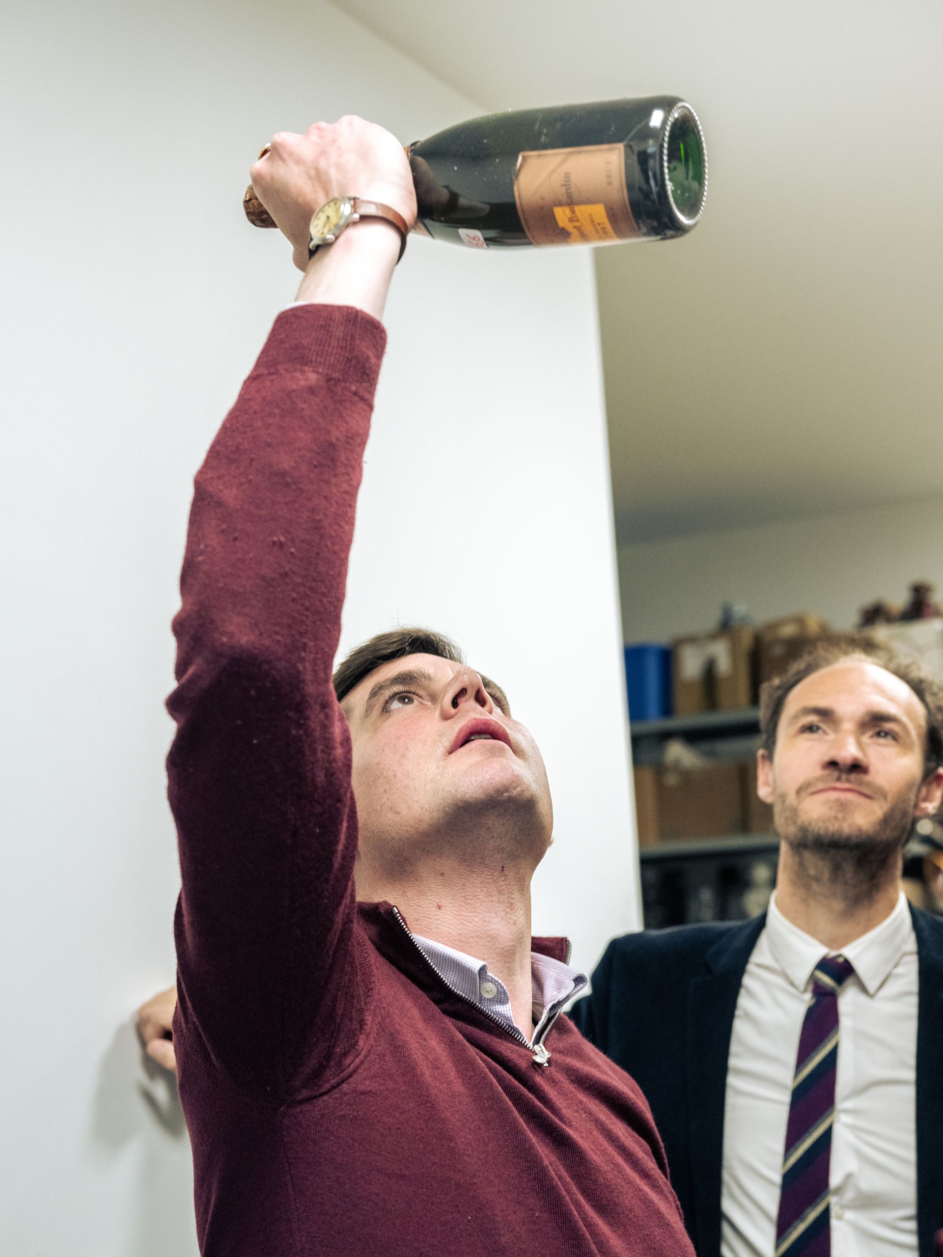 Une bouteille de vin 