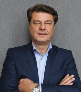 Herr Muefit Genc