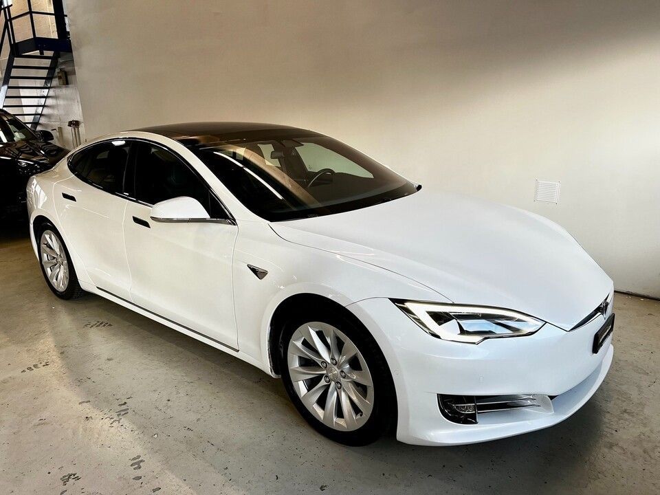 TESLA MODEL S 100 D