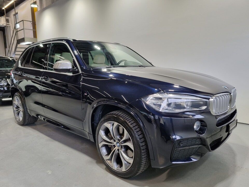 BMW X5 M50D