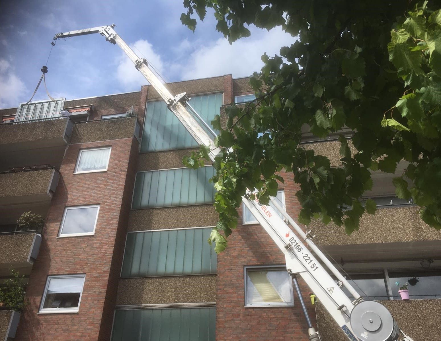 Autokran Dielen Josef Dielen Gebäude