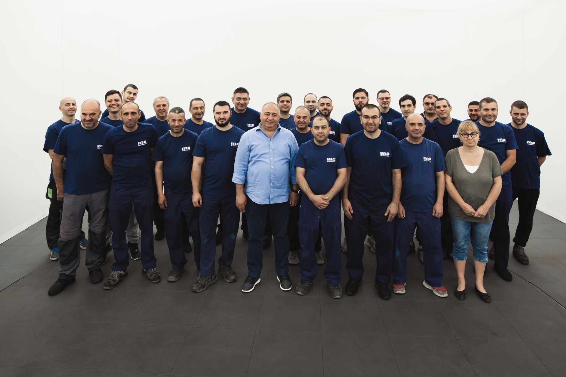 Photo de l'équipe du garage au complet