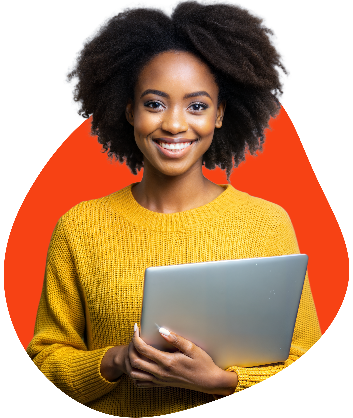 Une jeune femme tient un ordinateur