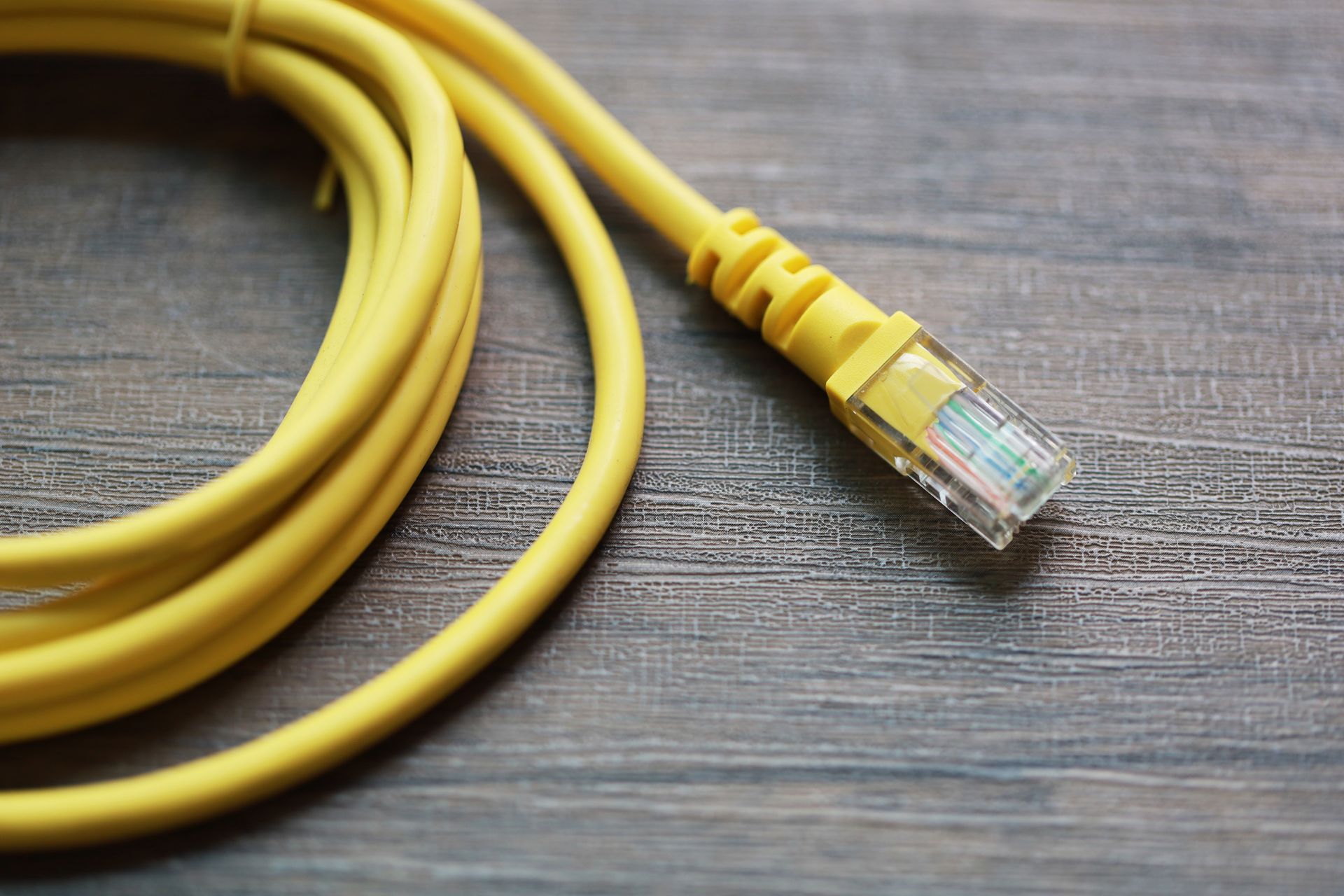 Câble RJ45 jaune