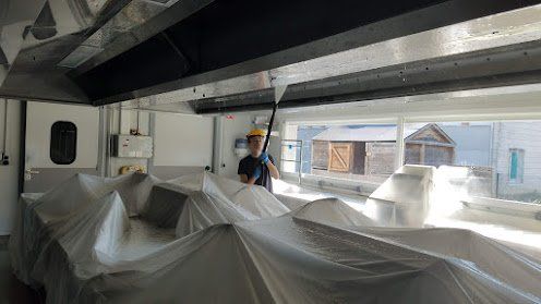 Nettoyage de hotte de cuisine avec karcher