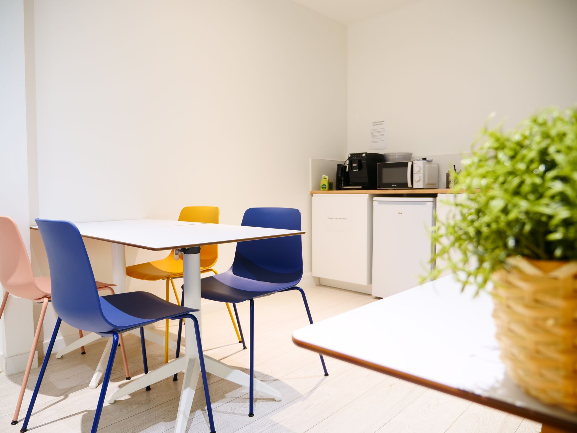 Intérieur d'un espace At Home - coin repas