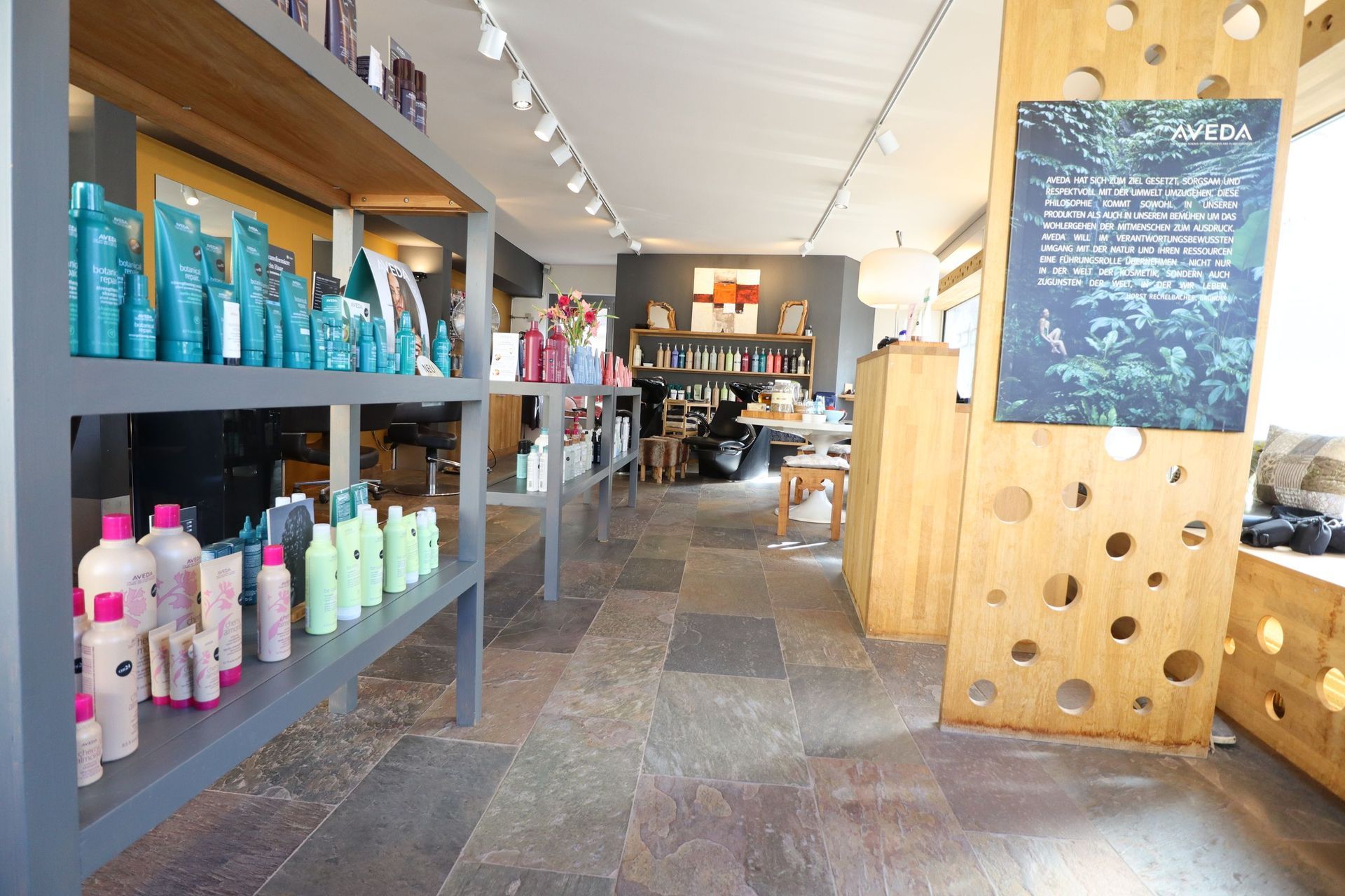 Coiffeursalon von Roots Hair & Lifestyle