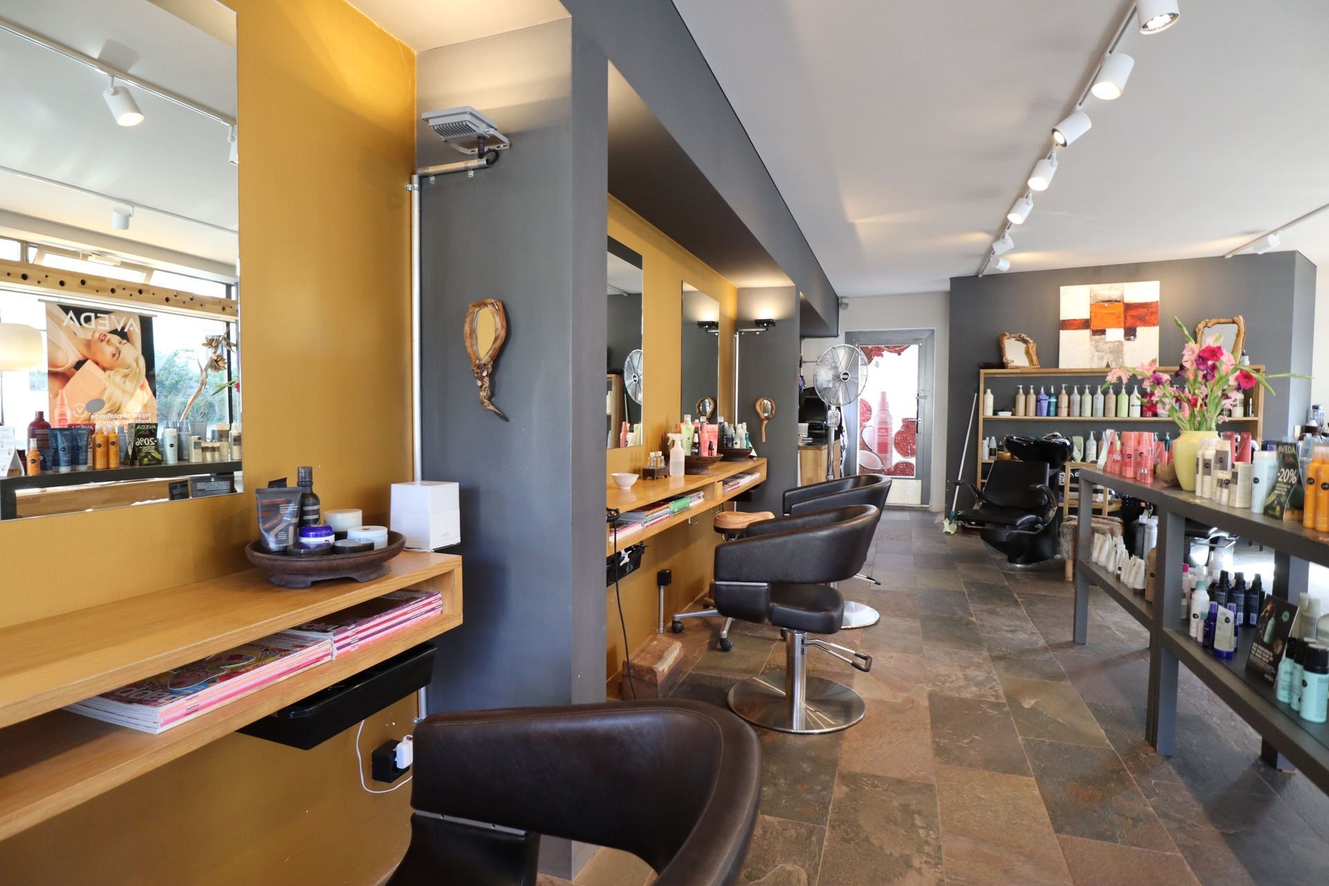 Coiffeursalon von Roots Hair & Lifestyle