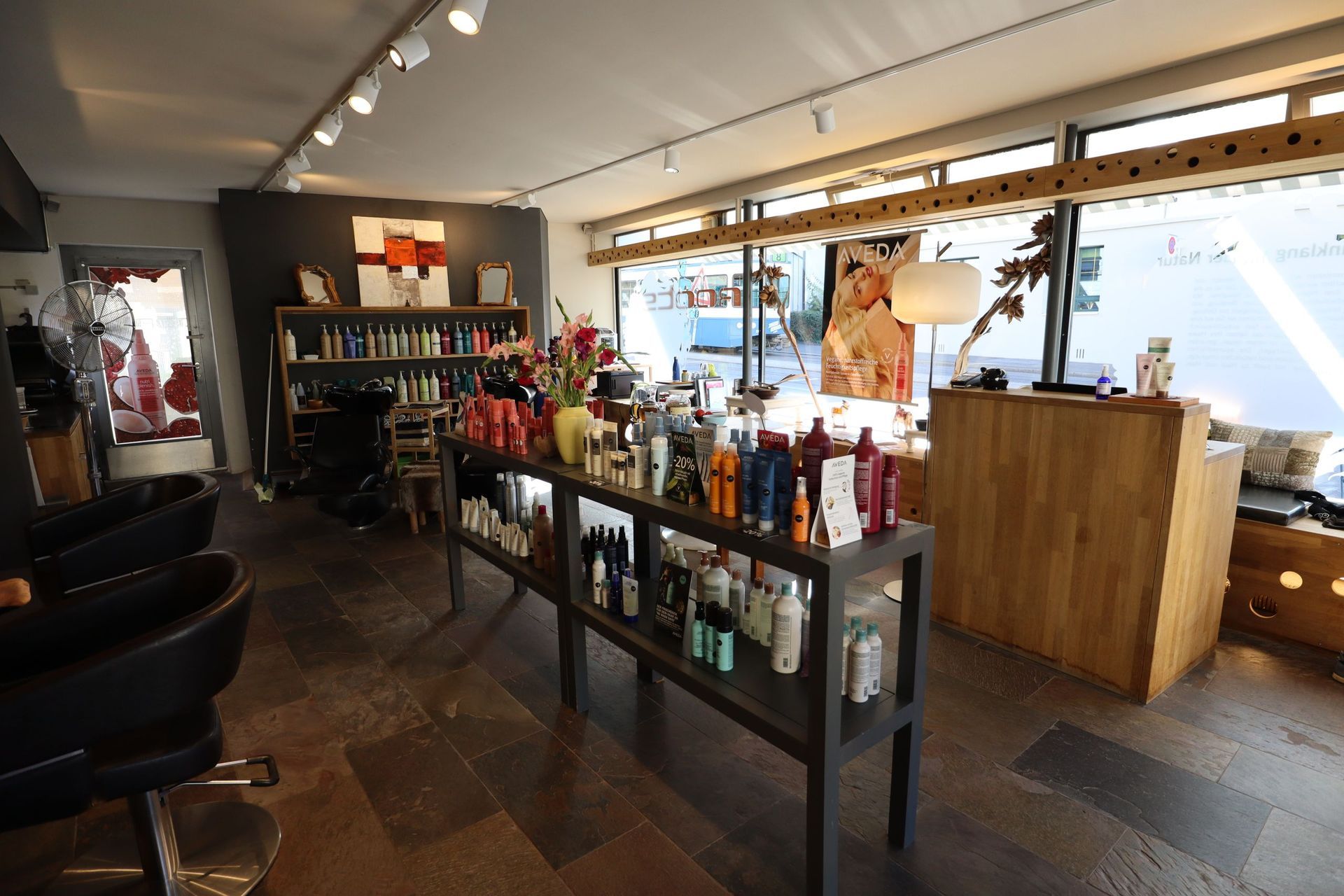 Coiffeursalon von Roots Hair & Lifestyle