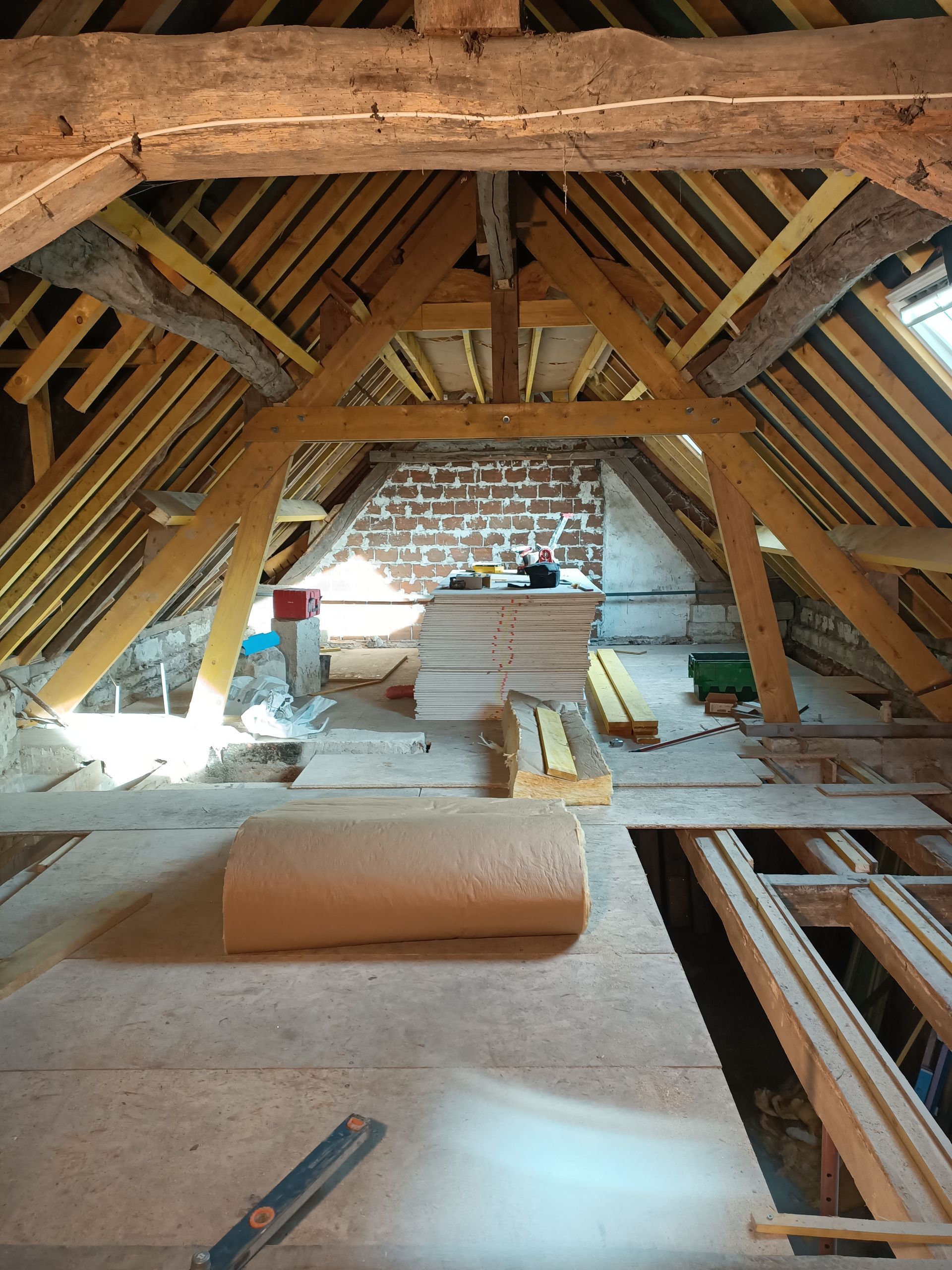 Charpente dans les combles