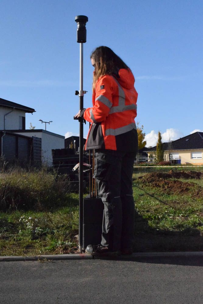 Amtliche Grenzanzeige