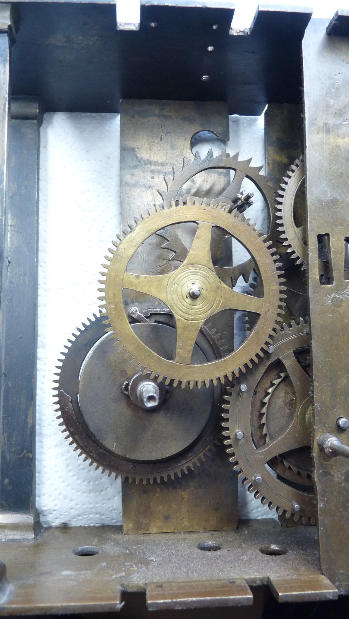 Psy B. Lichtblick - Paar auf einer Couch, ein Psychologe sitzt ihnen in einem Stuhl gegenüber