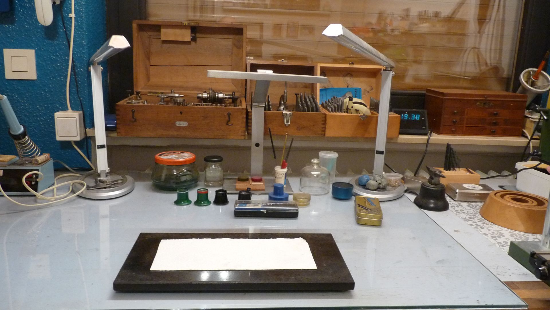 Psy B. Lichtblick - Psychologin im Gespräch mit einem Mann und zwei Frauen