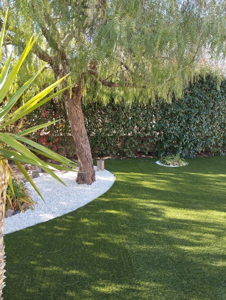 Aménagement paysager dans un jardin