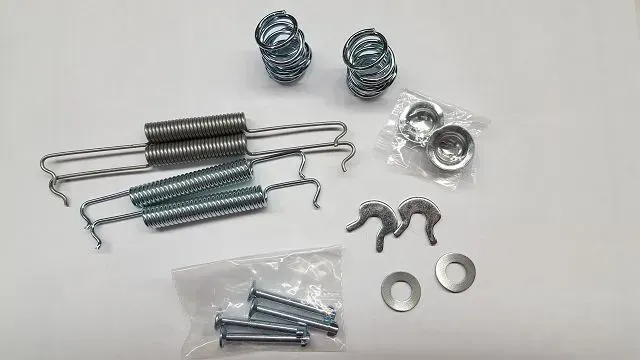 Zubehörsatz Bremse hinten
alle Modelle