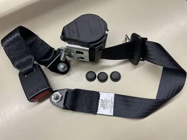 Dreipunkt-Sicherheitsgurt Automatik zum Nachrüsten für die Rücksitzbank