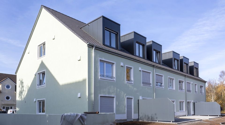 Gebäude mit Steildach