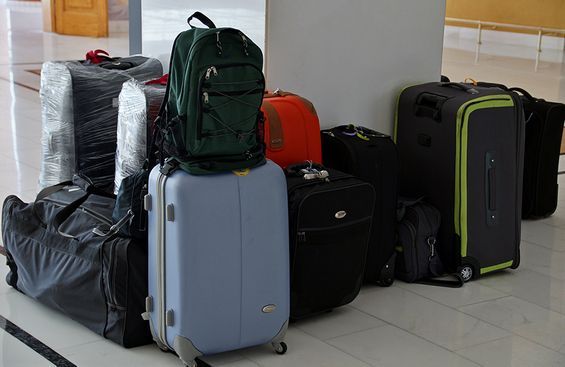 Koffer am Flughafen