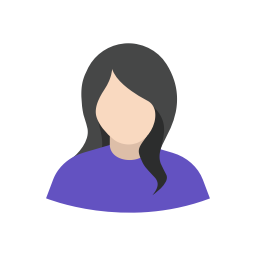 Mujer de cabello oscuro, con camisa morada, rasgos faciales neutros.