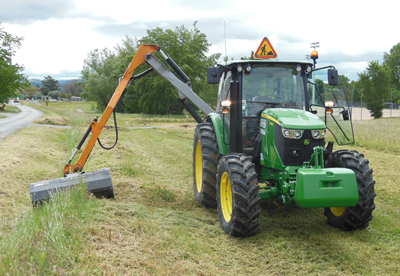 Tracteur John Deere 6110